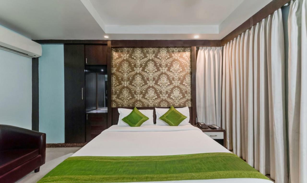 Oyo 3811 Geetanjali Regency Hotel Calcutta Exterior foto
